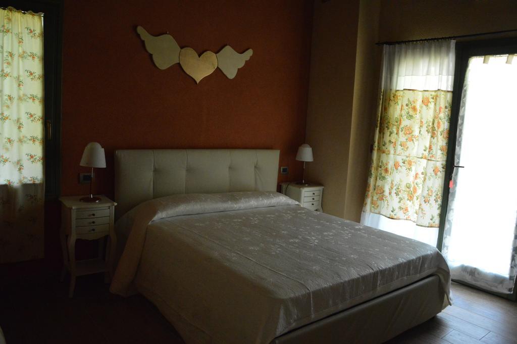 B&B La Piazzetta 佩波利堡 外观 照片